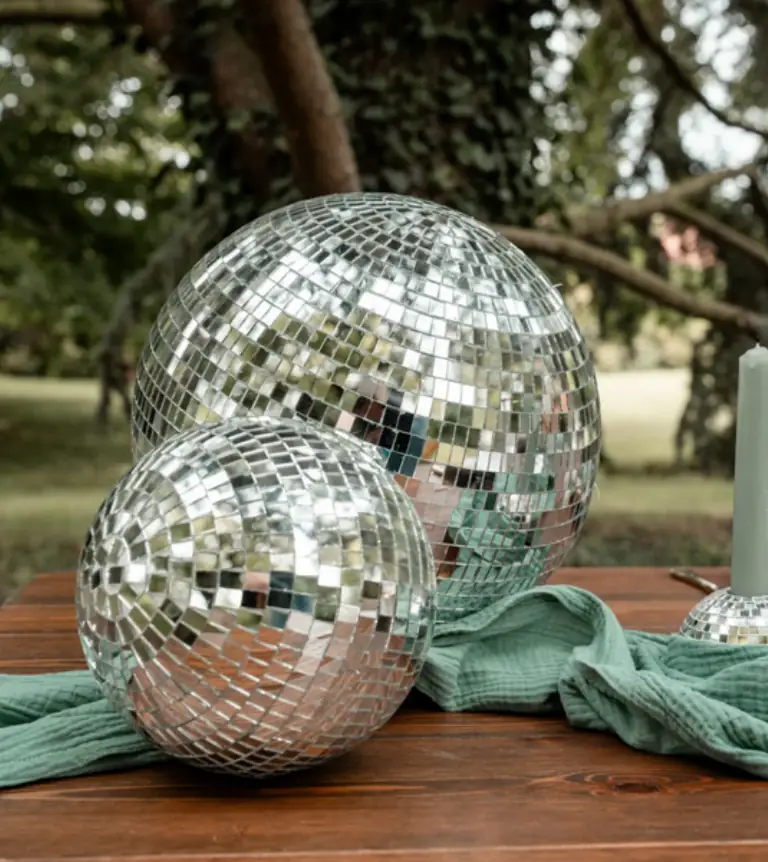 Le retour des Boules Disco
